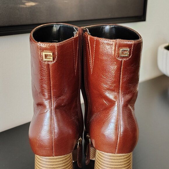 Women's Guess boots - Picture 2 of 4